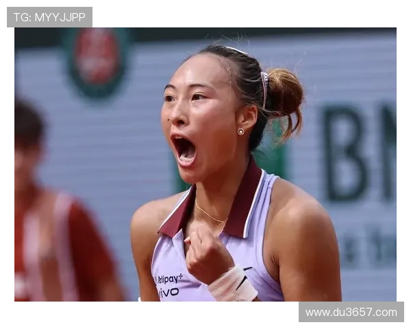 郑钦文复出首秀遭逆袭 次盘顽强追平仍出局