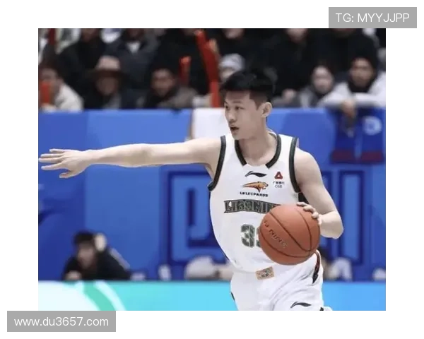 辽宁惨败广州四人及格八人低迷 辽宁惨败广州四人及格八人低迷